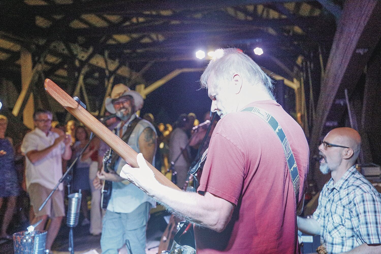 08-06-22 Bridge Dance bass behind